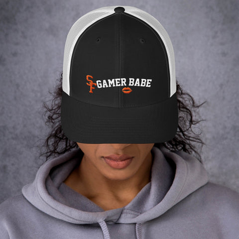 "SF GAMER BABE - KISS VERSION #2" Trucker Cap